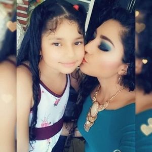 Meet your Posher, Lorena